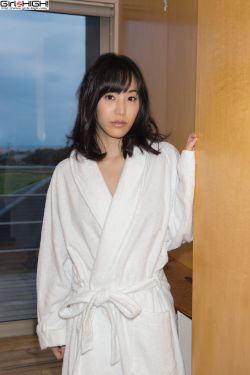 藤井奈奈